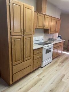 Built-in storage solutions Las Vegas - custom woodwork and cabinetry by Carpenter Mike